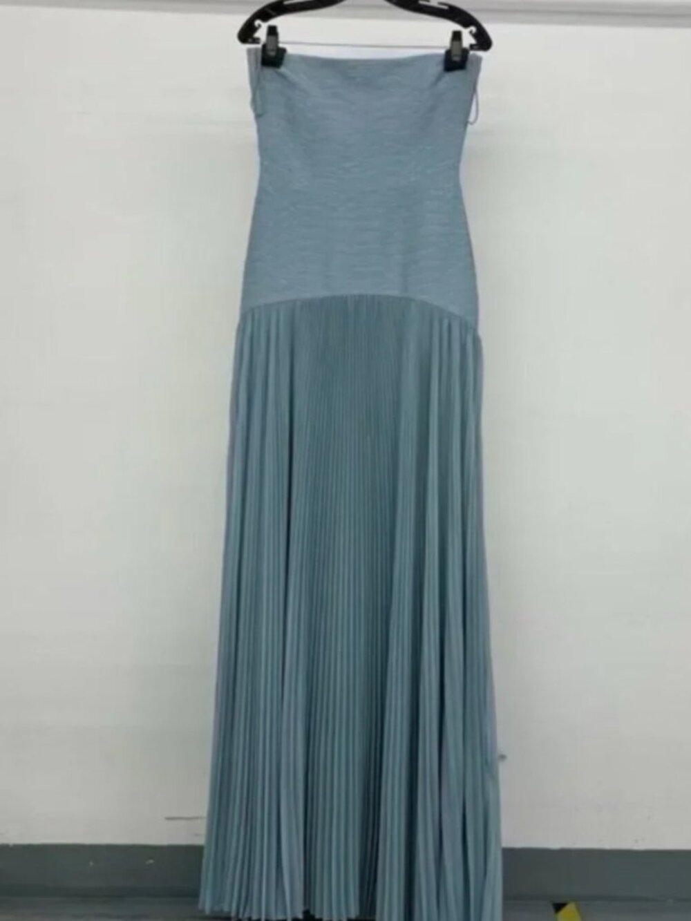 BEST Alexis Sunniva Maxi Dress Gown - Blue Pleated Party Cocktail Wedding - Picture 7 of 10